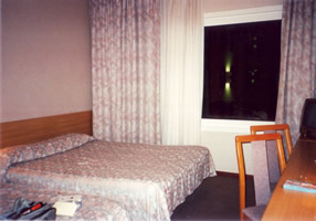 ノボテルホテルの部屋